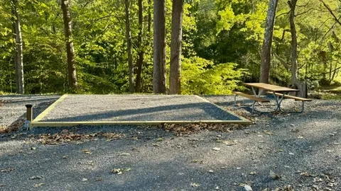 Tent — image 6 of 6