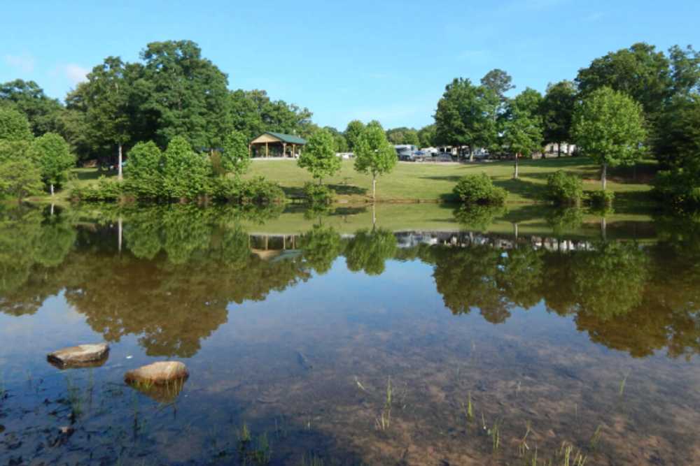 Mountain Glen RV Park & Campground, Pikeville, Tennessee - Photo 5