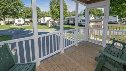 Deluxe Cottage — image 2 of 13