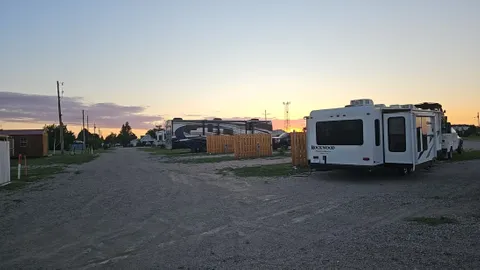30/50 Amp Pull-Through RV Site — image 2 of 2
