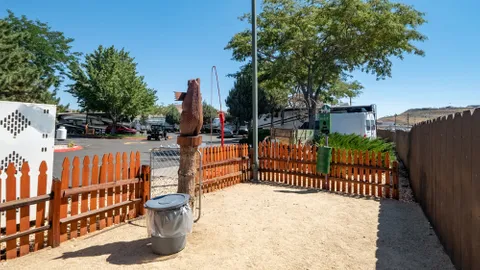 Standard 30 AMP Pull-Through RV Site — image 10 of 10