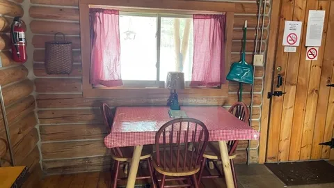 Trapper Cabin — image 2 of 6