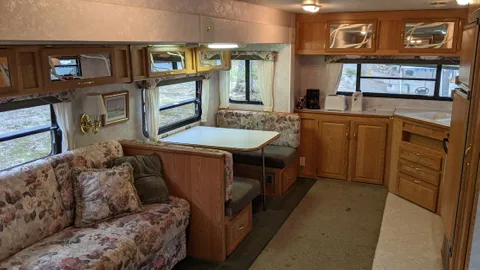 WF Rental Trailer 11 — image 2 of 7
