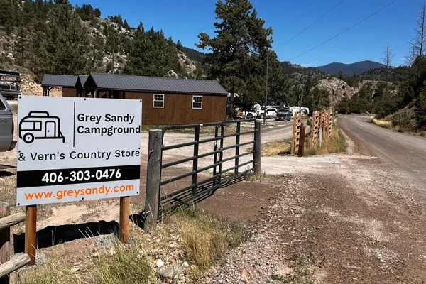 Grey Sandy Campground – photo 1