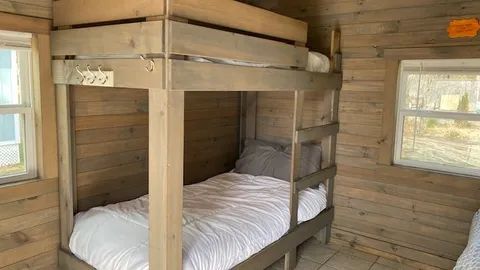 Small Cabin - NO PETS ALLOWED — image 5 of 5