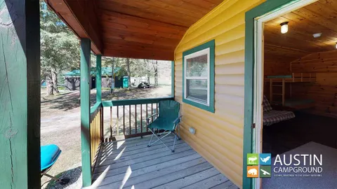 Cabin - Rabbit Hut — image 2 of 5