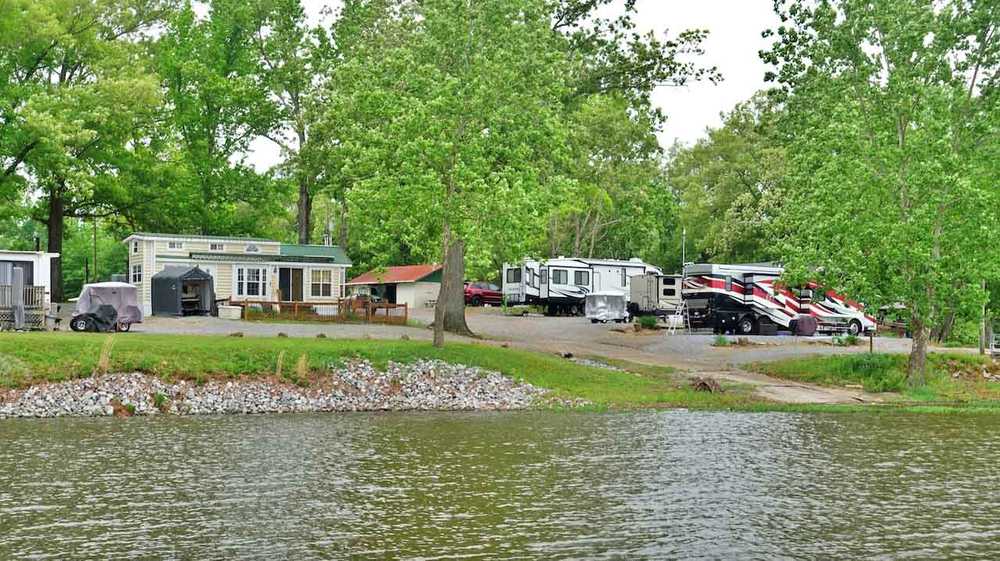 Water's Edge RV Park & Marina, Murray, Kentucky - Main Photo