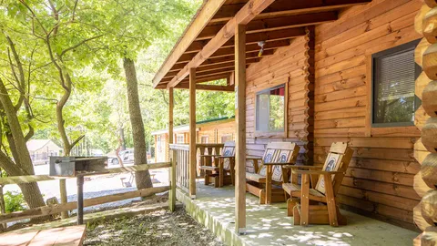 3-Room Super Deluxe Cabin — image 2 of 12