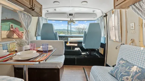 Surfer's Paradise - Vintage Motorhome — image 1 of 24