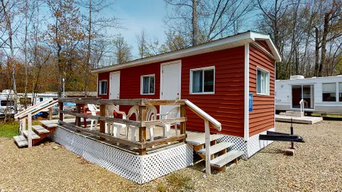 Rental RV3 — image 1 of 5