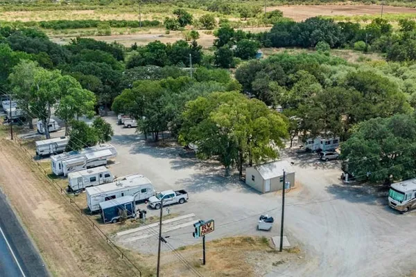 J's RV Park – photo 1