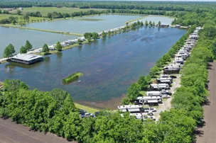 Poche's RV Park and Fish-N-Camp – photo 5