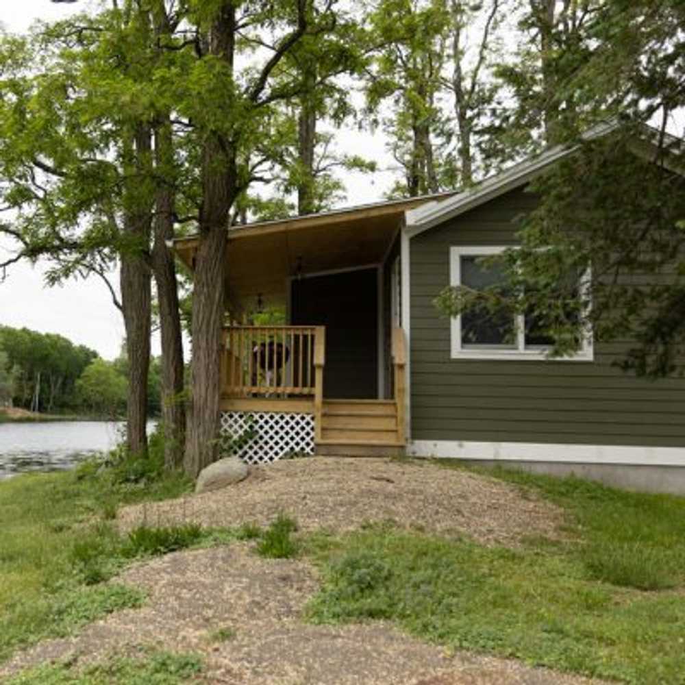 Mirror Lake Retreat, Milan, New York - Photo 2