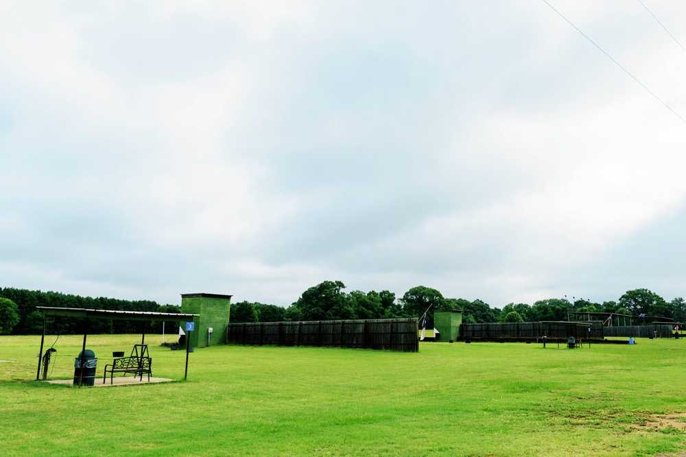 5H RV Park, Frankston, Texas - Main Photo