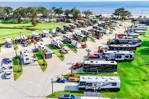 Gulfport Luxury RV Resort – photo 3