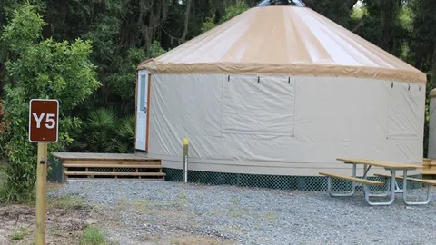 Yurt — image 1 of 3