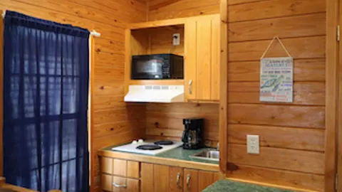 Deluxe Cottage - With Bathroom — image 2 of 6