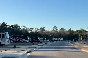 Two Lakes RV Resort – photo 4