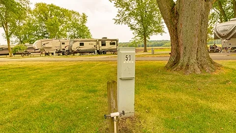 Deluxe Water & Electric 50amp RV Site — image 2 of 3