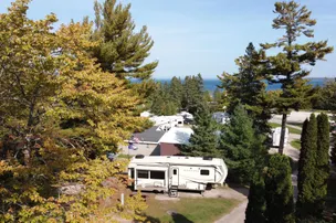 Tiki RV Park & Campground – photo 4