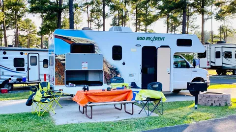 Red Carpet Pull-Thru RV Site — image 7 of 7