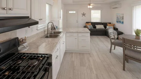 Premium 1 Bedroom Cottage — image 9 of 9
