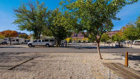 Water & Electric 20amp Back-In RV Site (20') — image 1 of 1