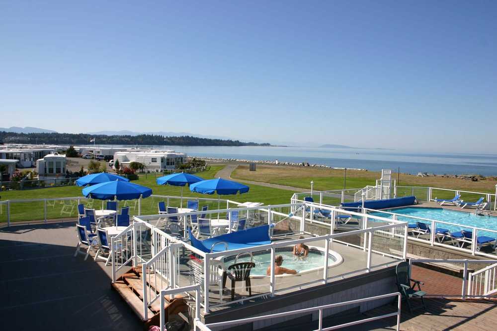 Surfside RV Resort - Photo 2