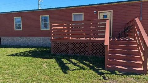 Super Duplex (Sleeps 6) — image 1 of 13