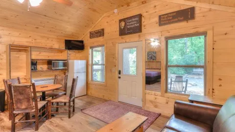 Camping Cabin without bath — image 2 of 14
