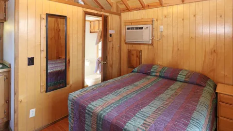 Deluxe Cabin Rental - 2 Person — image 9 of 9