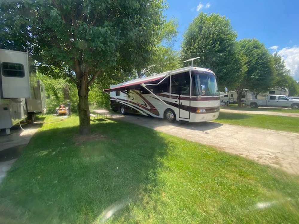 Wilson's Riverfront RV Park - Photo 2