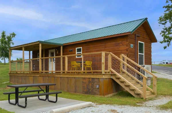Watts Bar Lake Jellystone Park - Loudon, TN campground