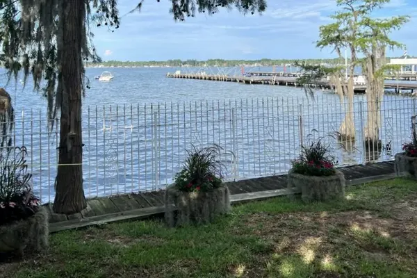 Gilligans Island Resort – photo 1