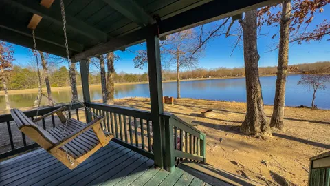 4 Person Cabin — image 2 of 8