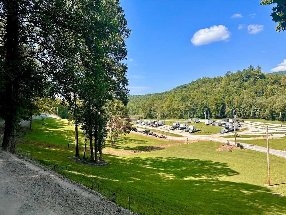 Full Throttle Campground, Robbins, Tennessee - Photo 2