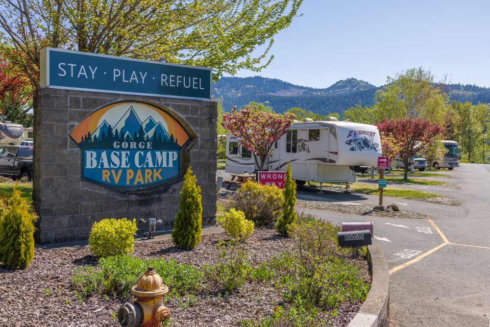 Gorge Base Camp - Photo 2