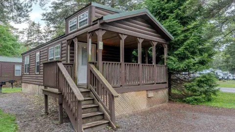 Premium Cabin 2 Bedroom (w/ Loft) — image 1 of 9