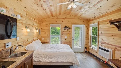 Ranger Smith™ Cabin — image 8 of 8