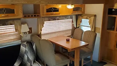 Lindas RV — image 2 of 8