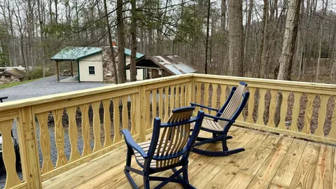 Cottage — image 2 of 8