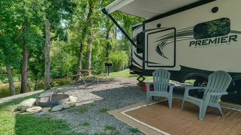 Rental RV Site 26 Premium On-River — image 2 of 17