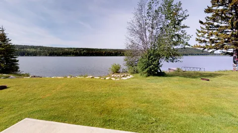 Cabin 6 - (lakefront) — image 2 of 9
