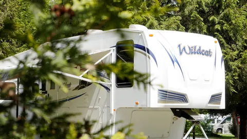 Glamping — image 1 of 1