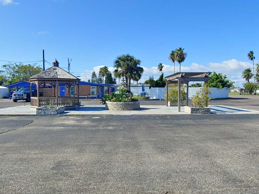 Marina Village Park - Photo 2