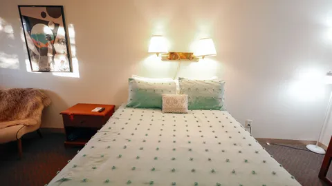 Motel 2 — image 2 of 6