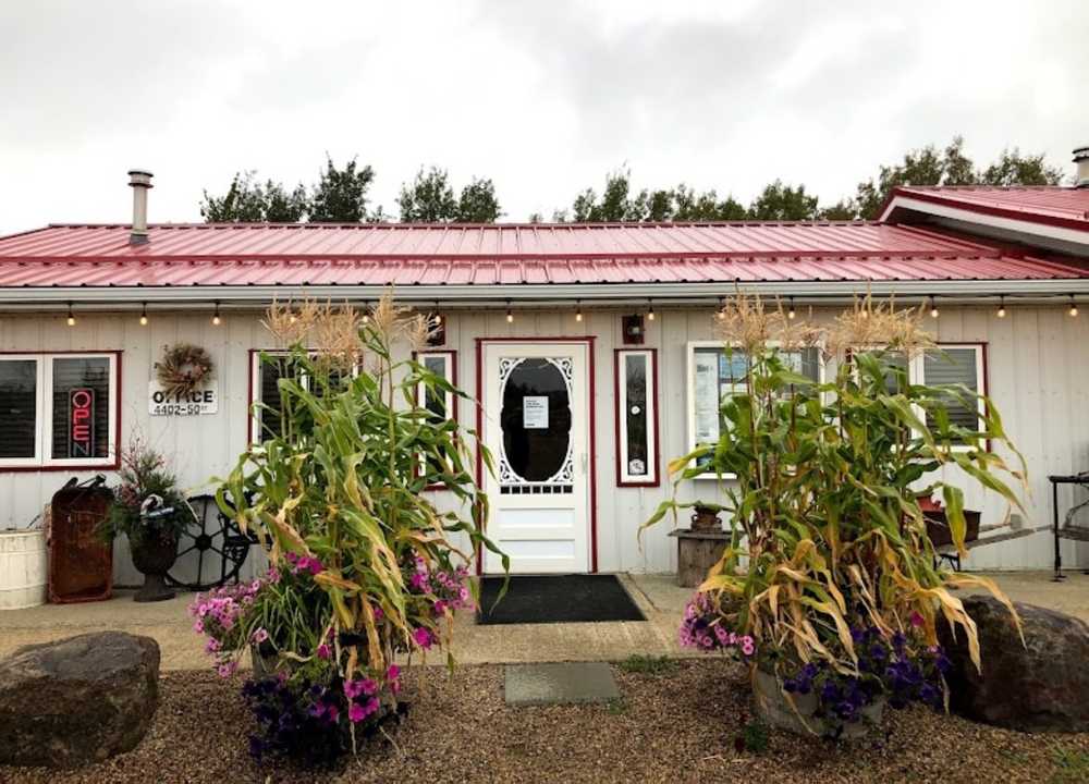 Prairie Junction RV Resort, Stettler, Alberta - Main Photo