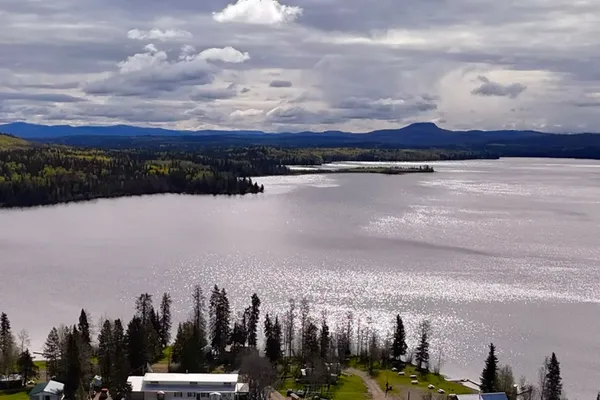 Takysie Lake Resort – photo 1