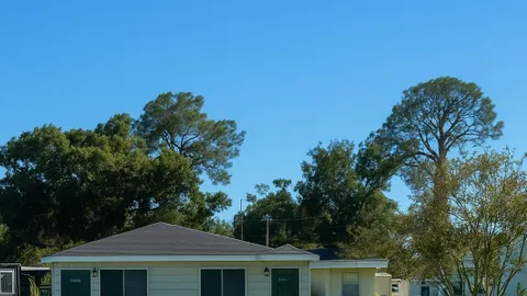 30 Amp Full Hookup RV Site — image 2 of 3