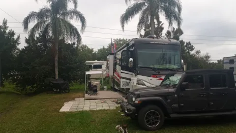 Creekfront Florida — image 3 of 3